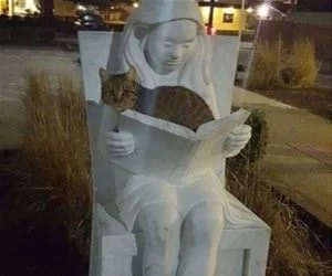 This_Statue_s.webp